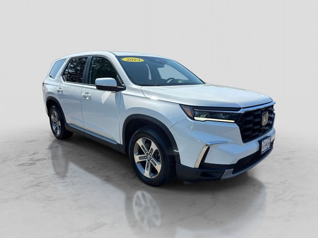 Used 2023 White Honda EX-L image 7