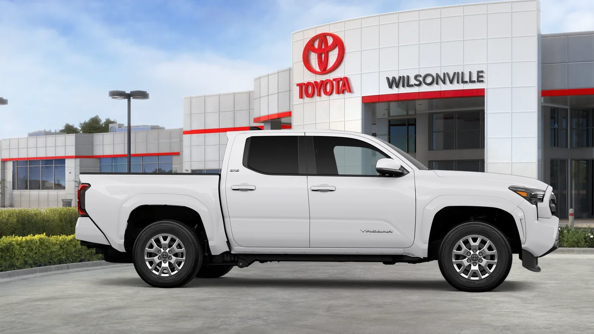 2025 Toyota Tacoma SR5 - Photo 34