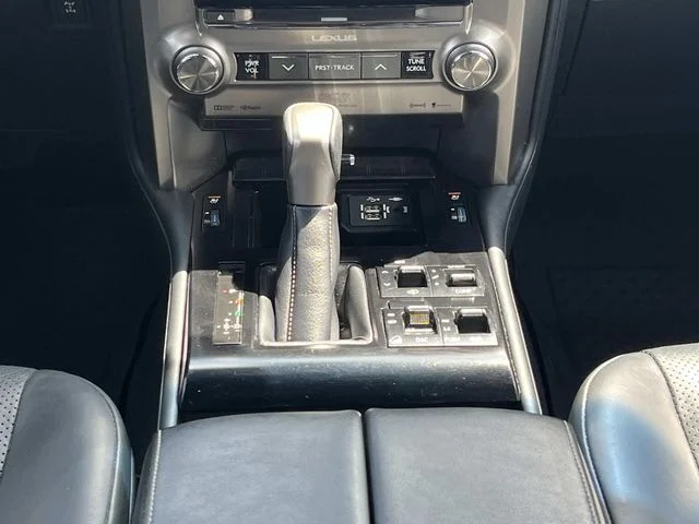 Used 2021 White Lexus 460 Luxury image 17