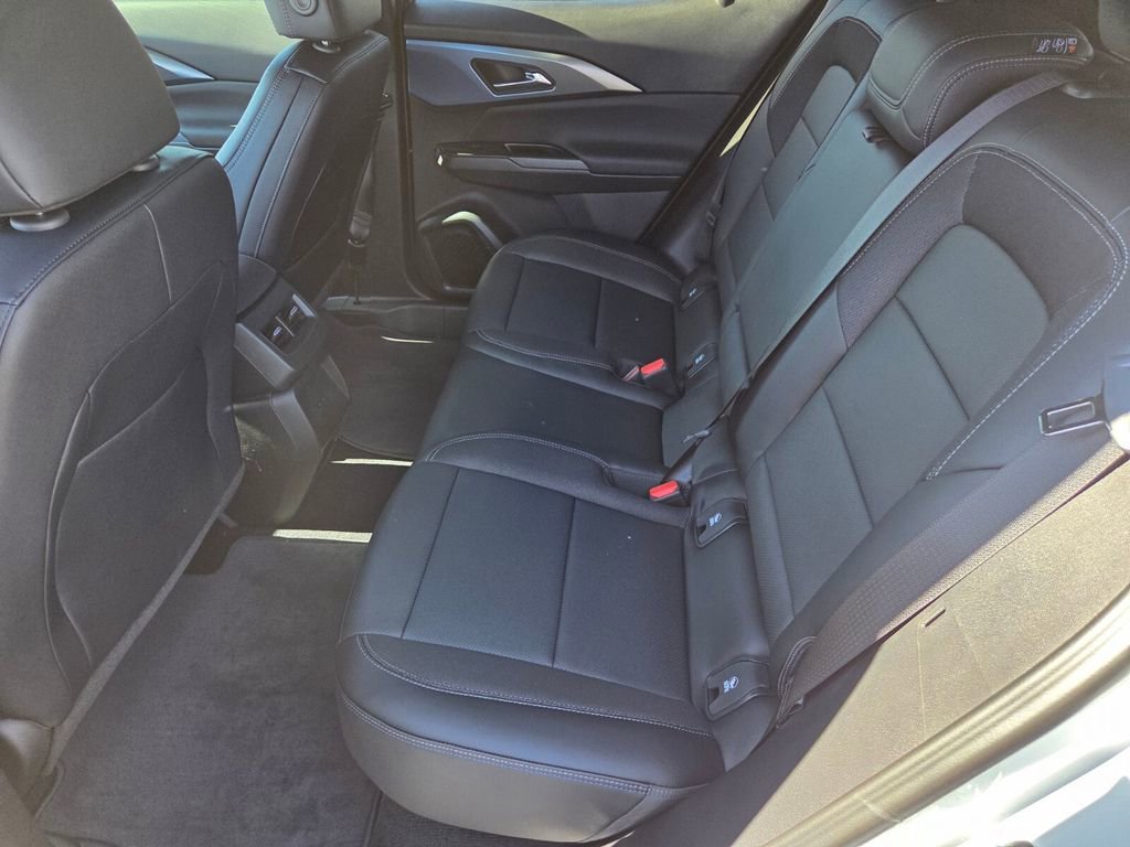 2026 Chevrolet Equinox EV 2LT - Photo 7