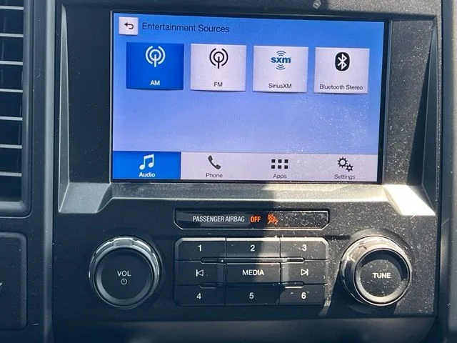 Used 2019 Black Ford XL image 14