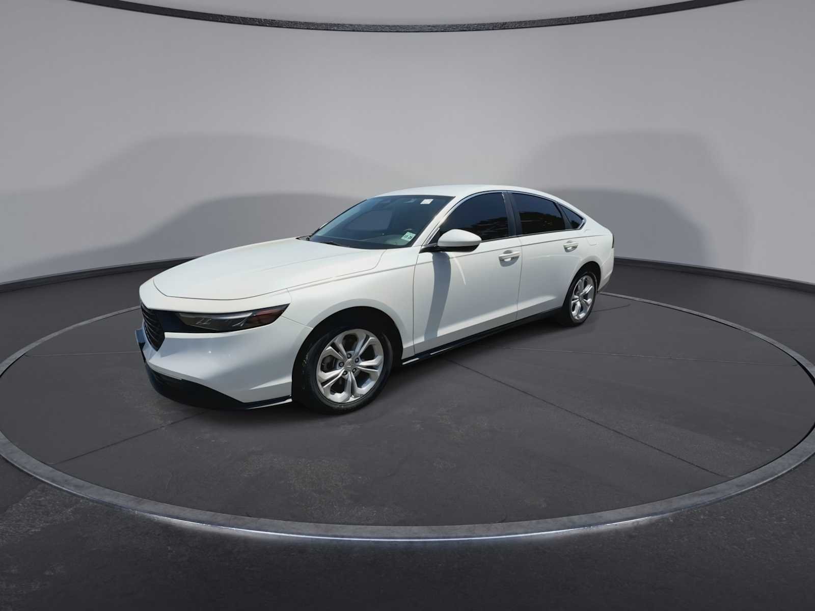 Certified Used 2024 Platinum White Pearl Honda LX image 4