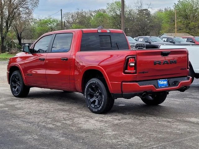 New 2026 Molten Red Pearl-Coat Exterior Paint RAM Big Horn/Lone Star image 5