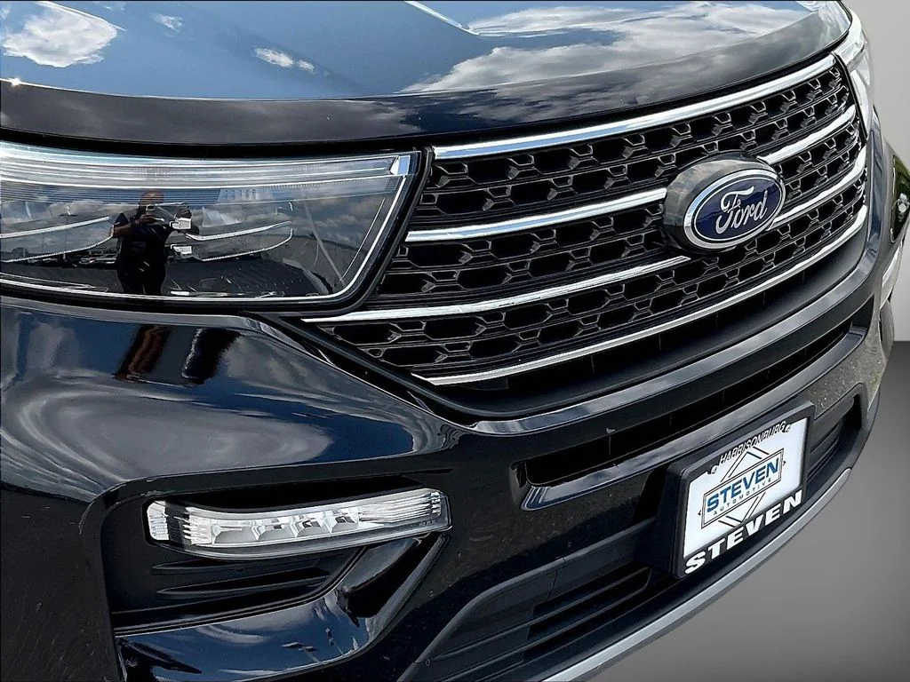Certified Used 2020 Black Ford XLT image 33