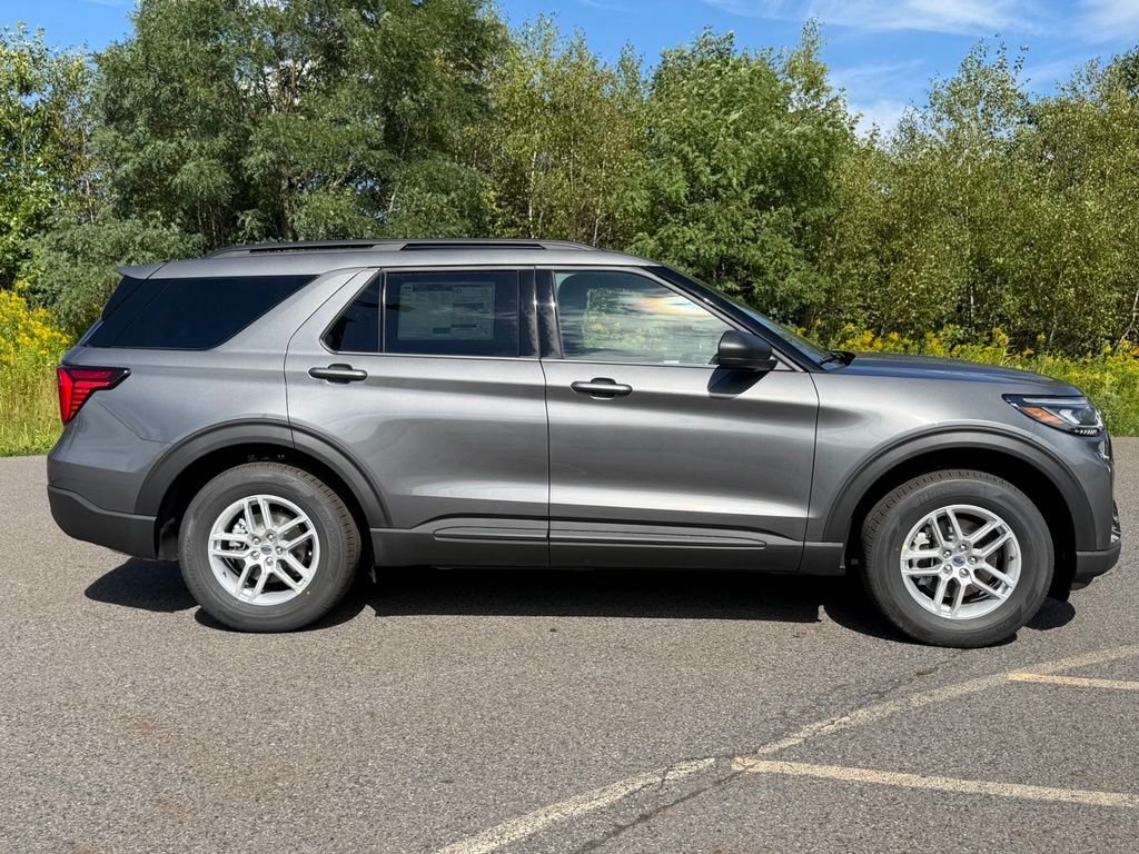 New 2027 Carbonized Gray Metallic Ford Active image 23