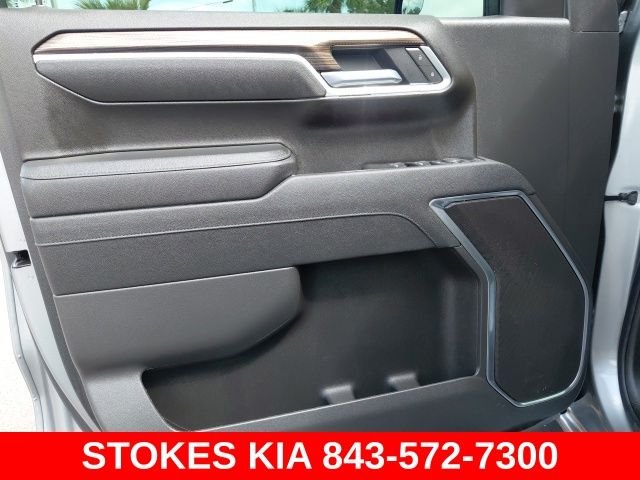 Used 2026 Gray Chevrolet RST image 22