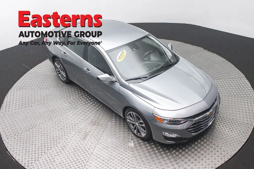 Used 2024 Gray Chevrolet LT image 3