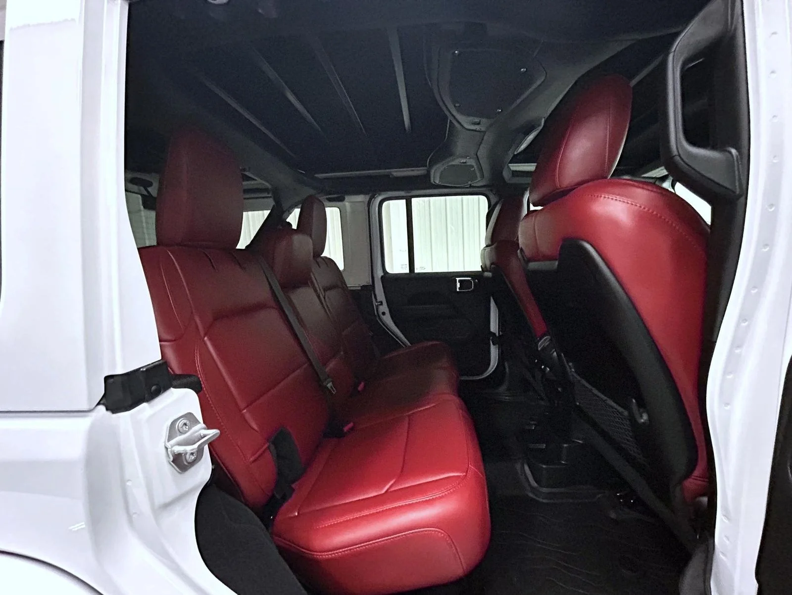 Used 2024 White Jeep Rubicon 392 image 18