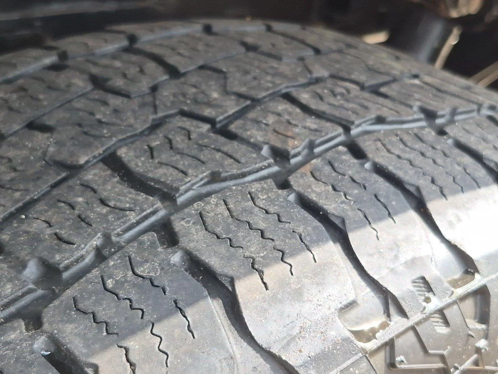Used 2020 Magnetic Metallic Ford Platinum image 13