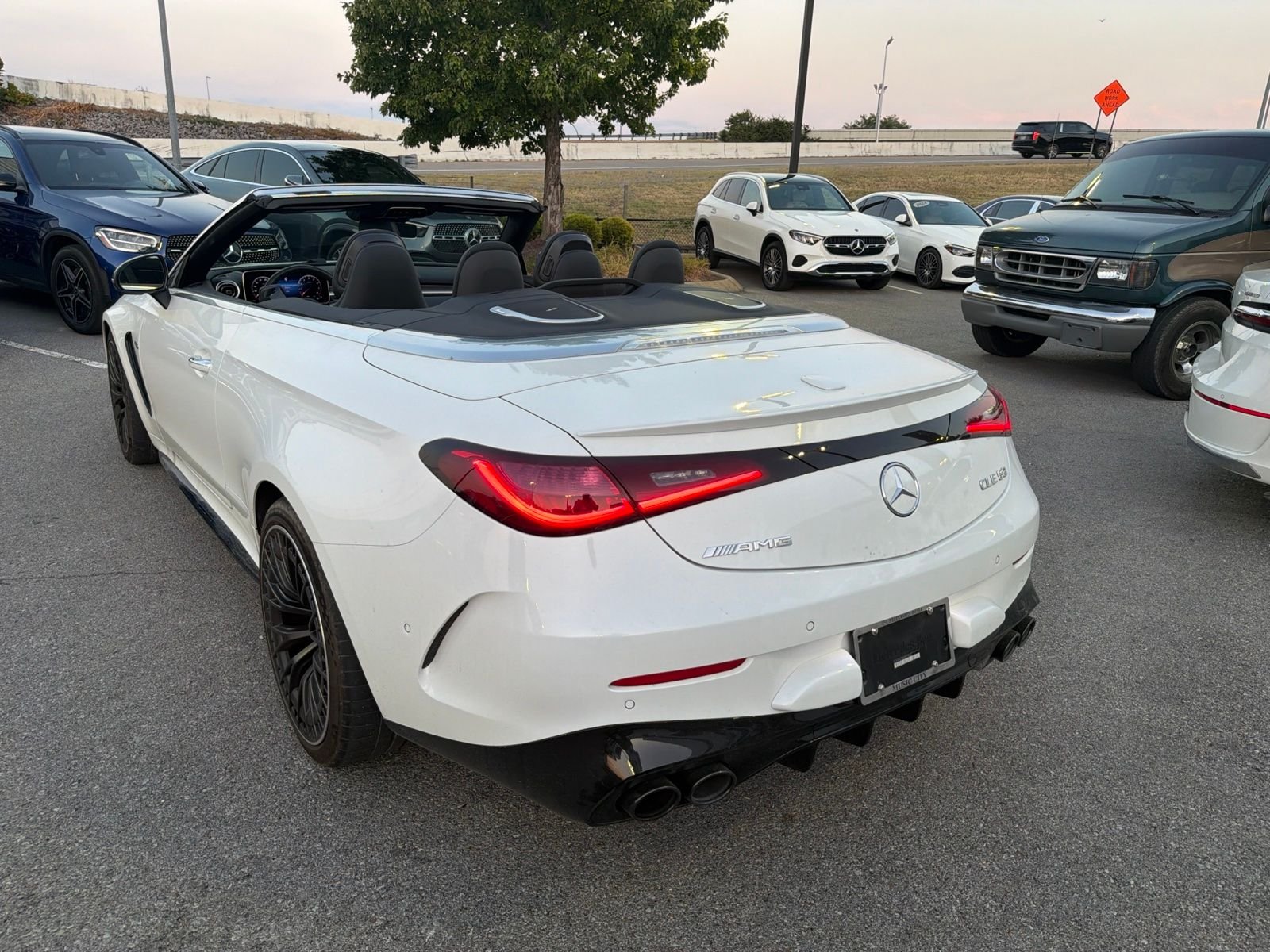 Certified Used 2025 MANUFAKTUR Moonlight Whit Mercedes-Benz CLE 53 AMG® image 13