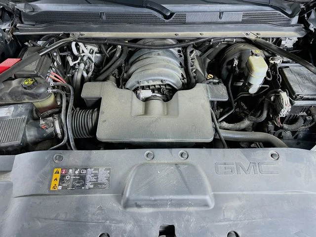 Used 2020 Black GMC Denali image 31