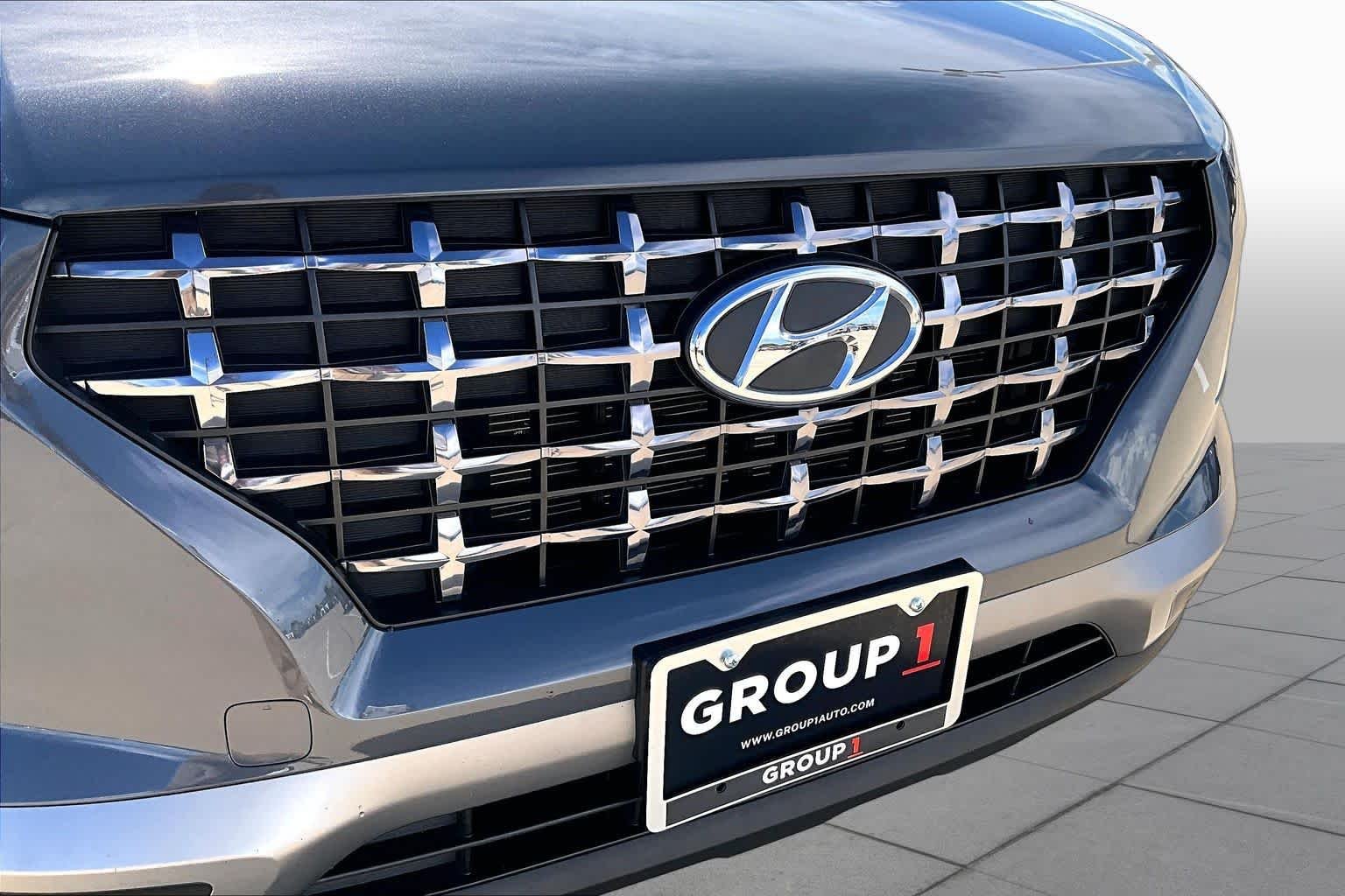 2025 Hyundai Venue SEL - Photo 30