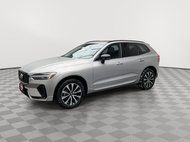 Used 2024 Silver Dawn Metallic Volvo Plus Dark Theme image 34