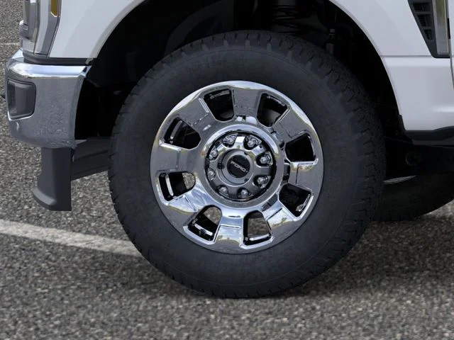 New 2026 White Metallic Ford Lariat image 19
