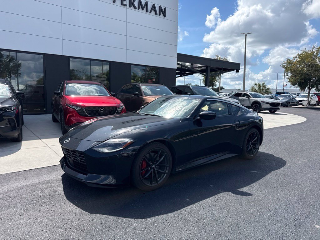 Used 2023 Black Nissan Performance image 1