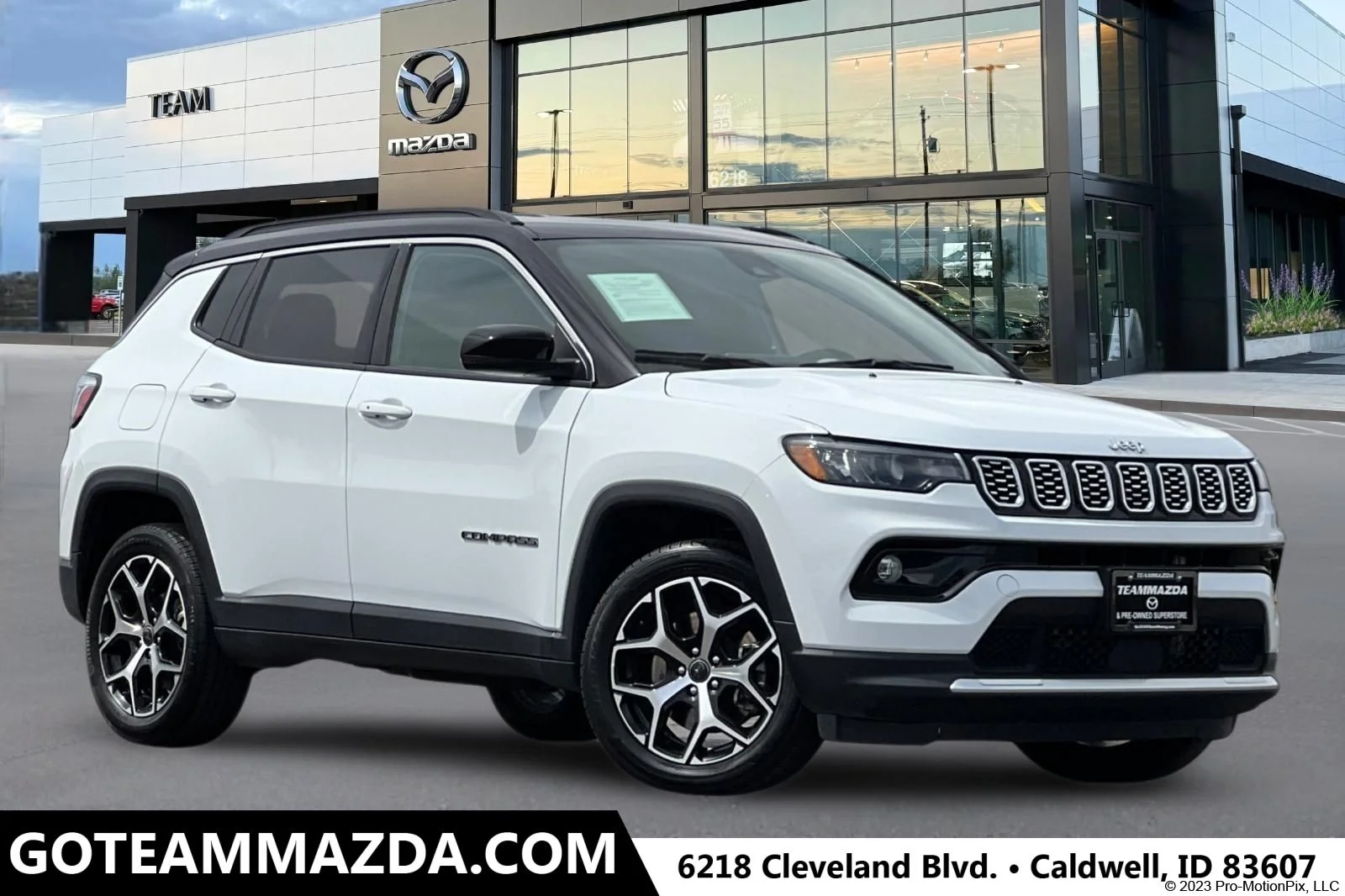 2025 Jeep Compass Limited 4X4's photo