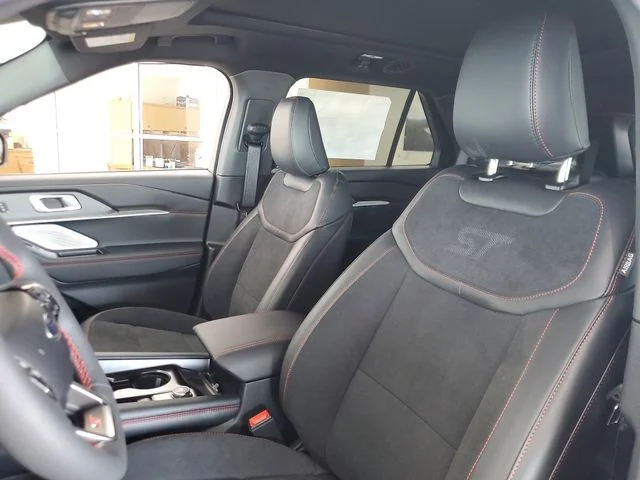New 2026 Space White Metallic Ford ST image 17