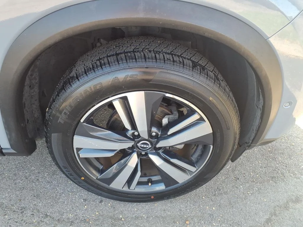Certified Used 2023 Gray Nissan SL image 7