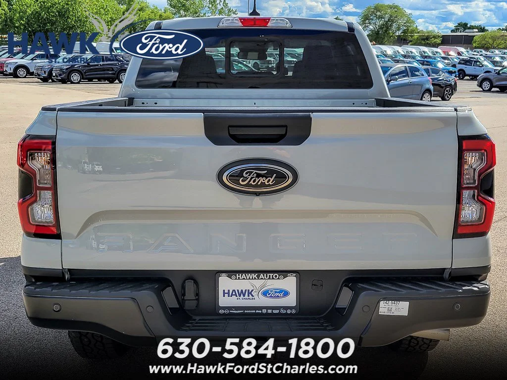 New 2026 Avalanche Ford XLT image 4