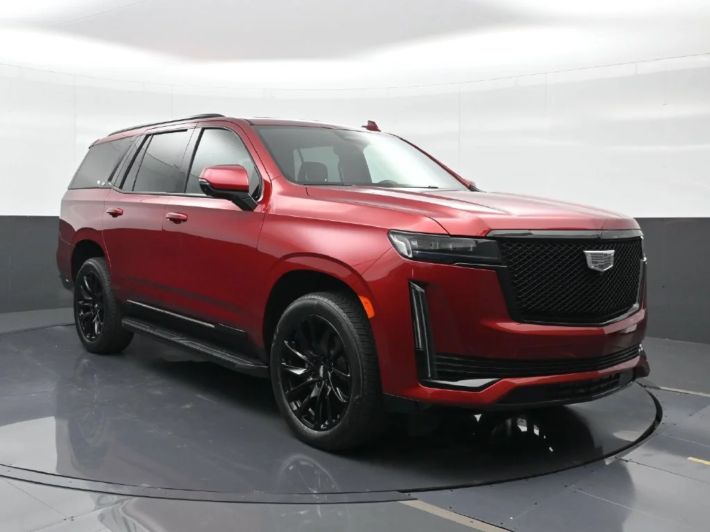 Used 2023 Red Cadillac Sport image 13
