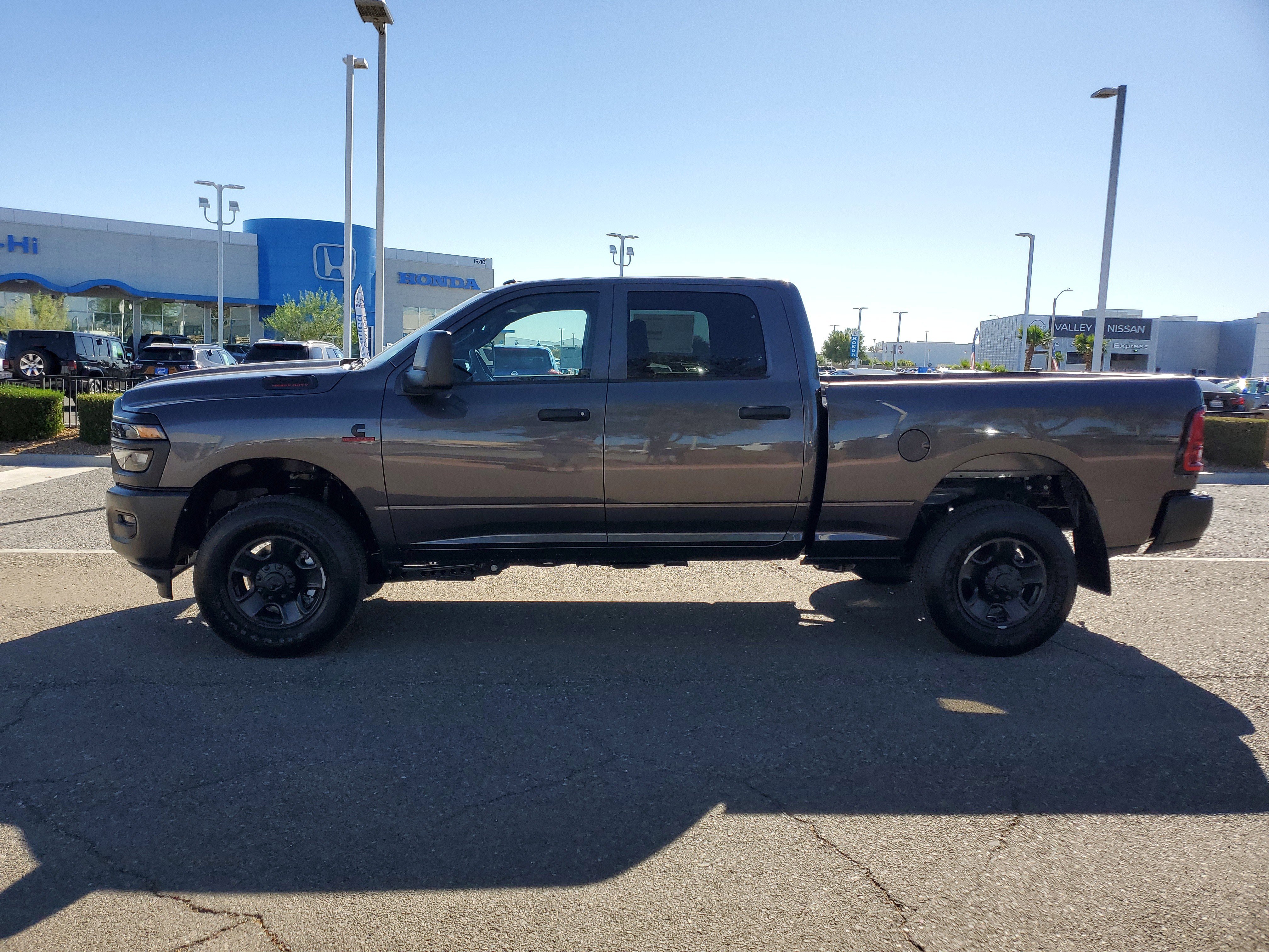 2026 RAM 2500 Tradesman - Photo 6