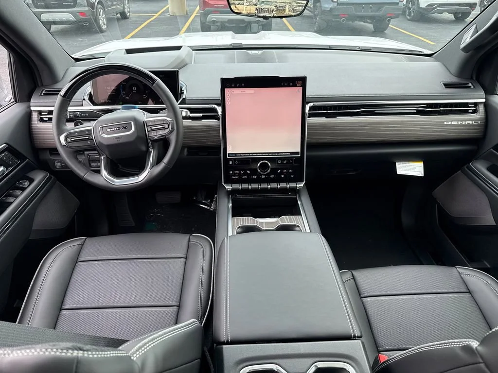 2025 GMC Sierra EV Denali - Photo 33