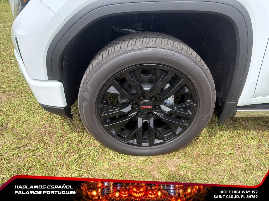 New 2026 Glacier White Tricoat GMC Denali image 10