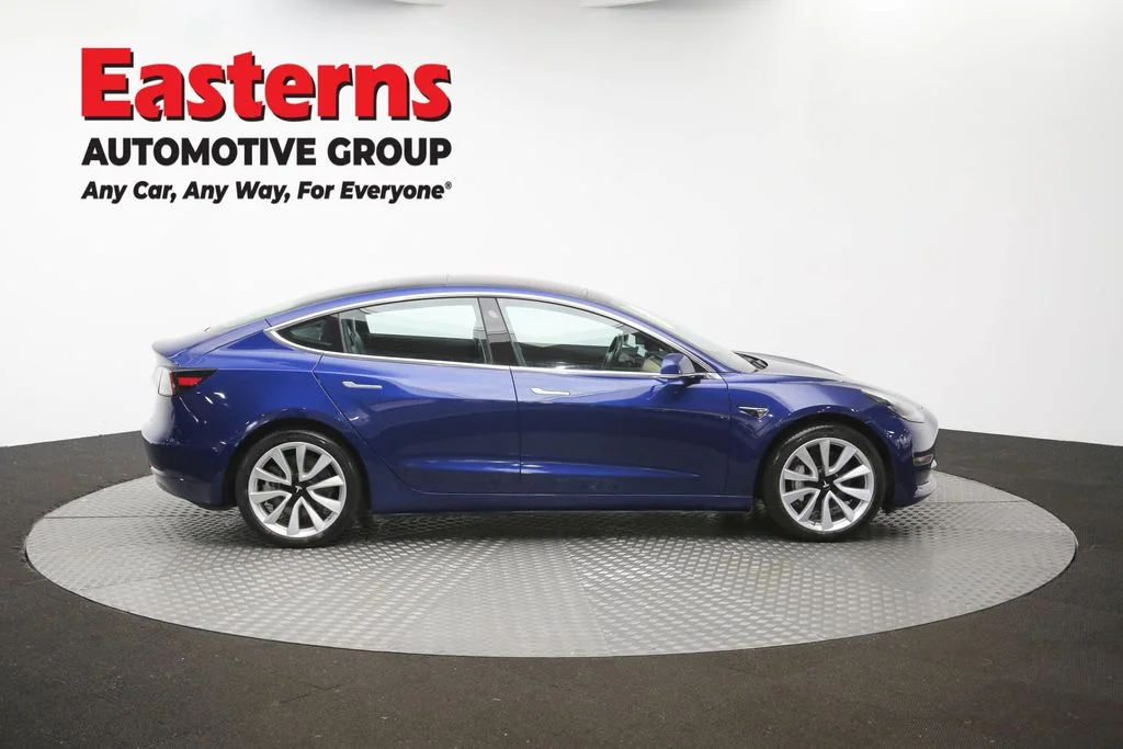 Used 2018 Blue Tesla Long Range image 40