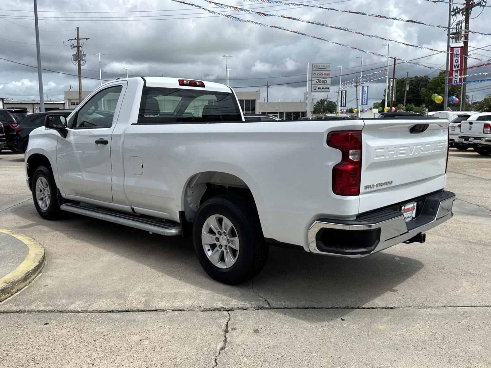 Used 2025 Summit White Chevrolet Work Truck image 5