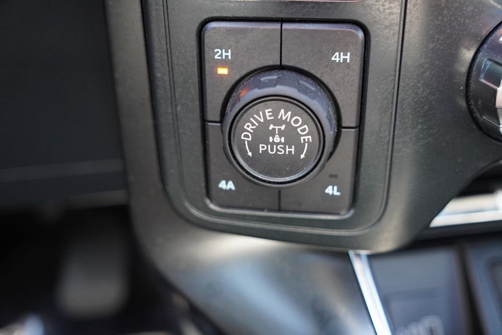 Used 2025 Gray Ford Raptor image 34