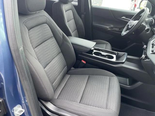 Used 2025 Blue Chevrolet LT image 40