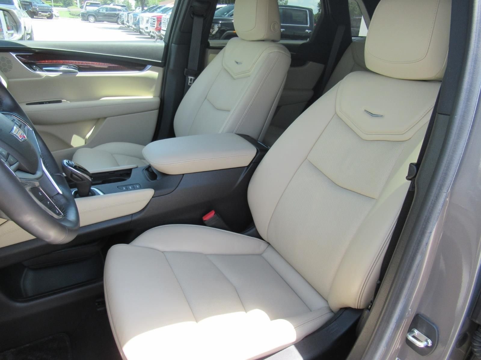 Used 2018 Brown Cadillac Premium Luxury image 19