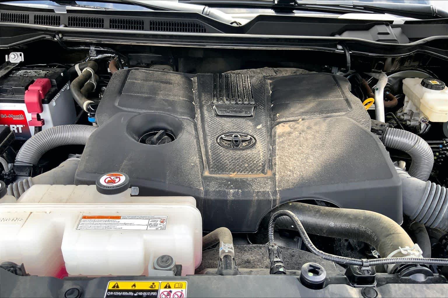 Used 2024 Midnight Black Metallic Toyota SR5 image 32
