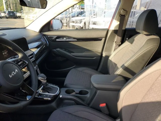 2025 Kia Seltos X-Line - Photo 8