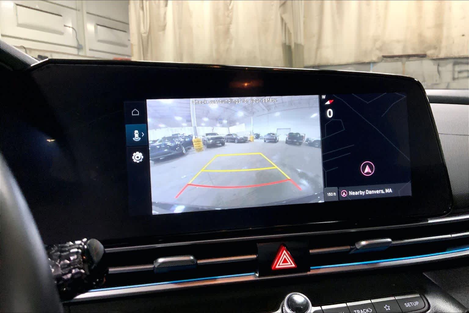Used 2025 Abyss Black Hyundai Limited image 27