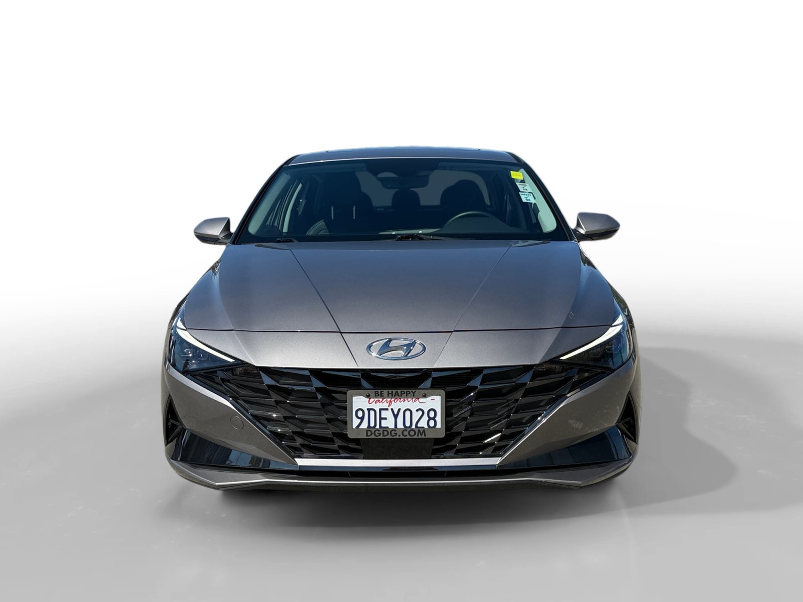 Certified Used 2023 Fluid Metal Hyundai Limited image 8
