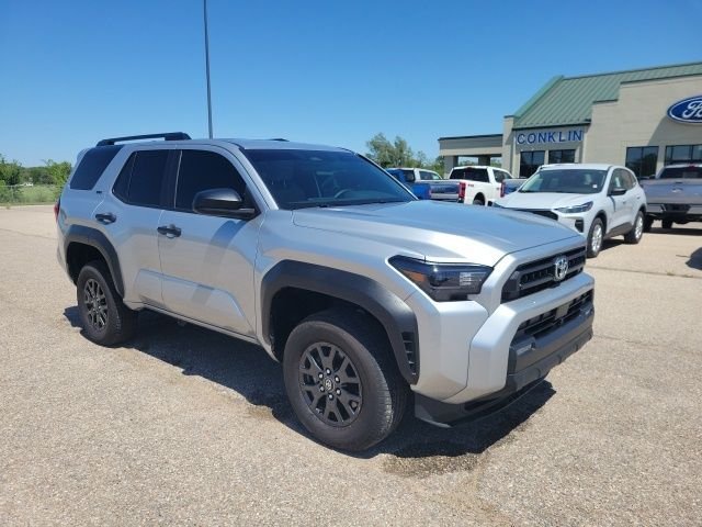 Used 2025 Cutting Edge Toyota SR5 image 20
