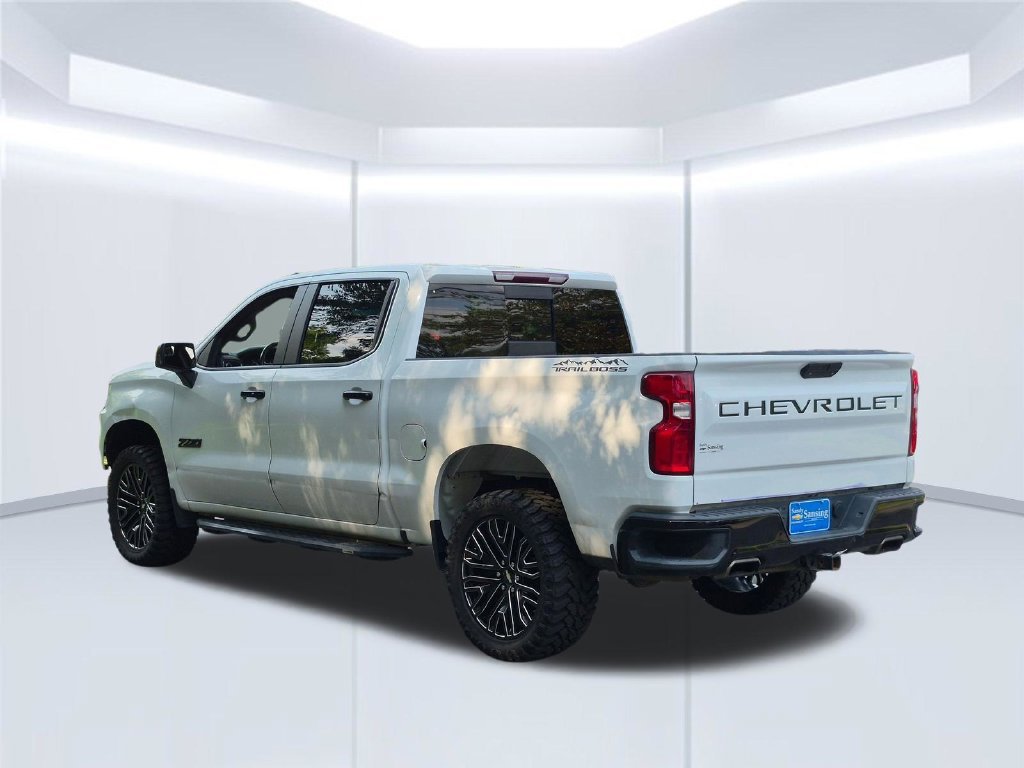 Used 2021 Summit White Chevrolet LT Trail Boss image 4
