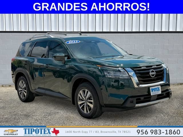 2023 Nissan Pathfinder SL