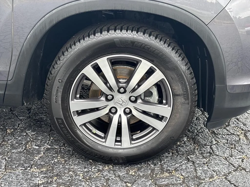 Used 2016  Honda EX-L image 10