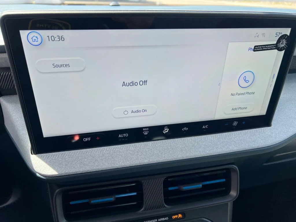 New 2026 Oxford White Ford XLT image 13