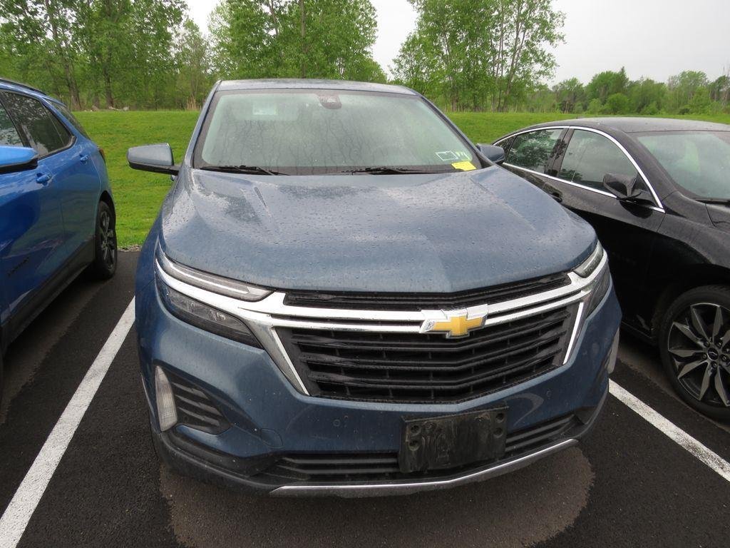 Used 2024 Lakeshore Blue Chevrolet LT image 5