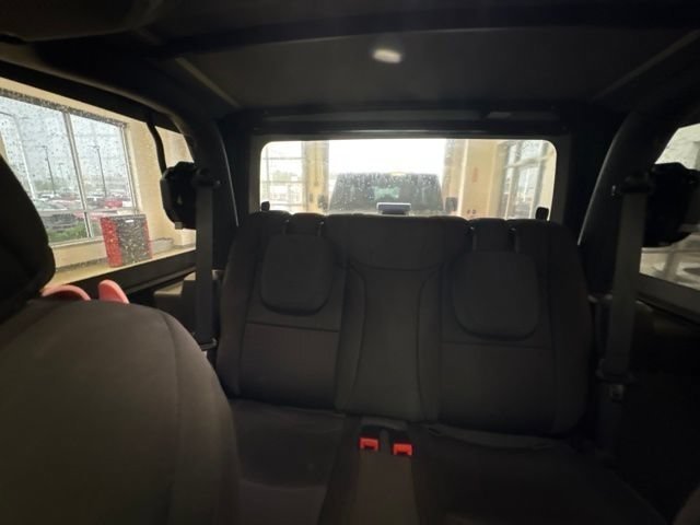 Used 2021 Granite Crystal Metallic Clearcoat Jeep Willys image 21
