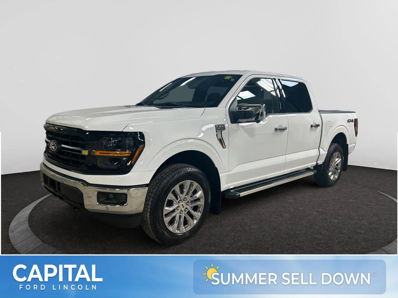 New 2026 Oxford White Ford XLT image 1