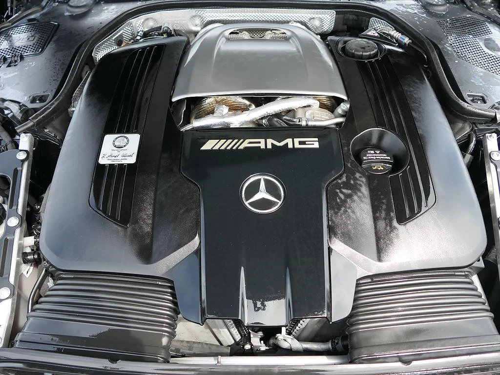 Used 2023 Obsidian Black Metallic Mercedes-Benz AMG® SL 63 image 28