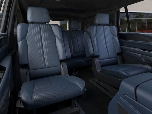 2025 Cadillac Escalade IQ Sport 2 - Photo 17