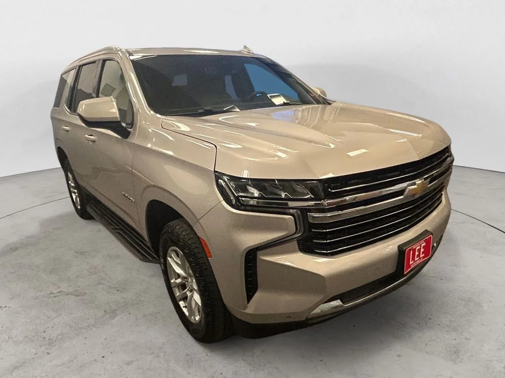 Used 2022 Empire Beige Chevrolet LT image 7