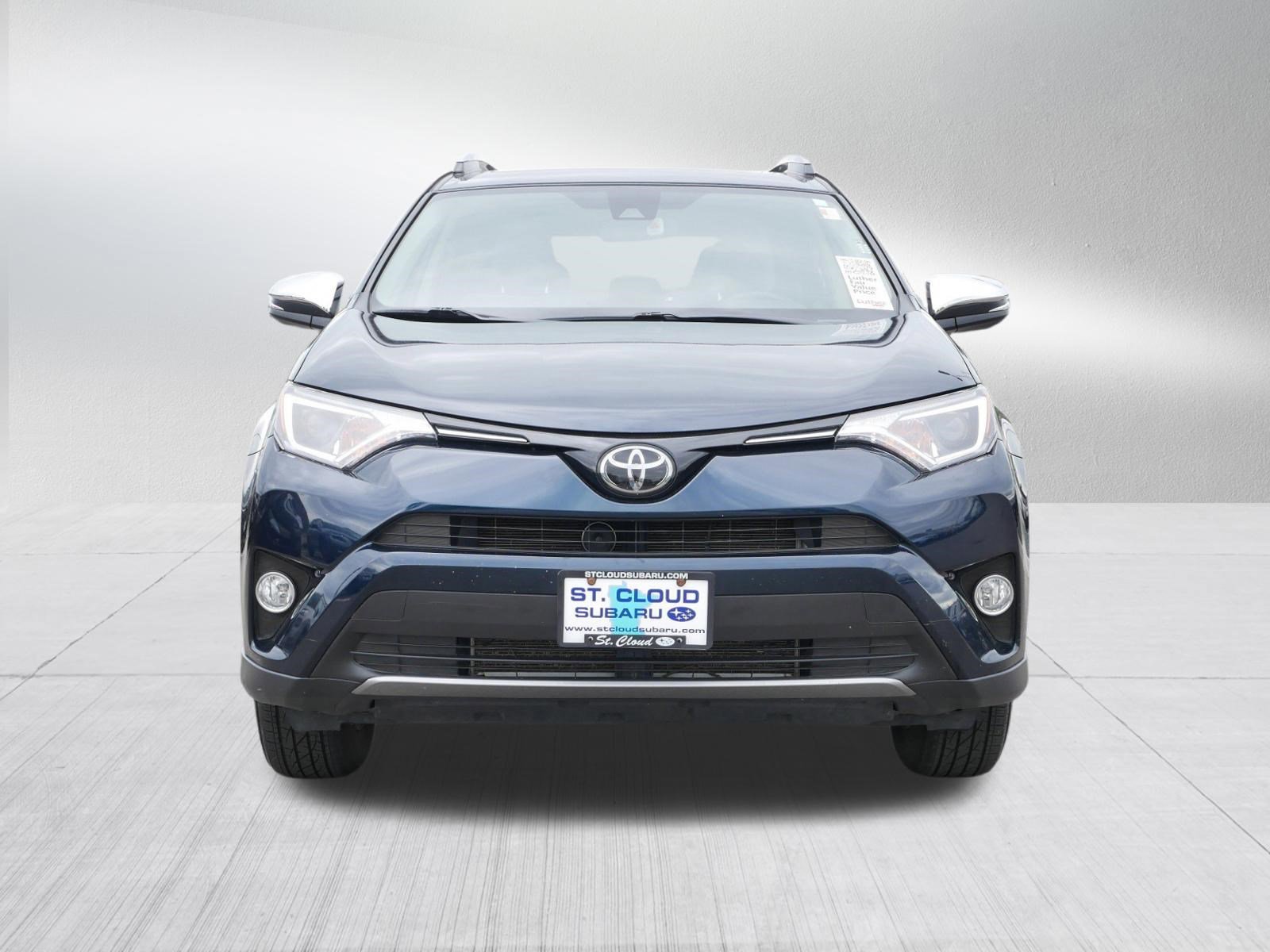 Used 2018 Toyota RAV4 XLE with VIN JTMRFREV0JJ176637 for sale in Saint Cloud, Minnesota