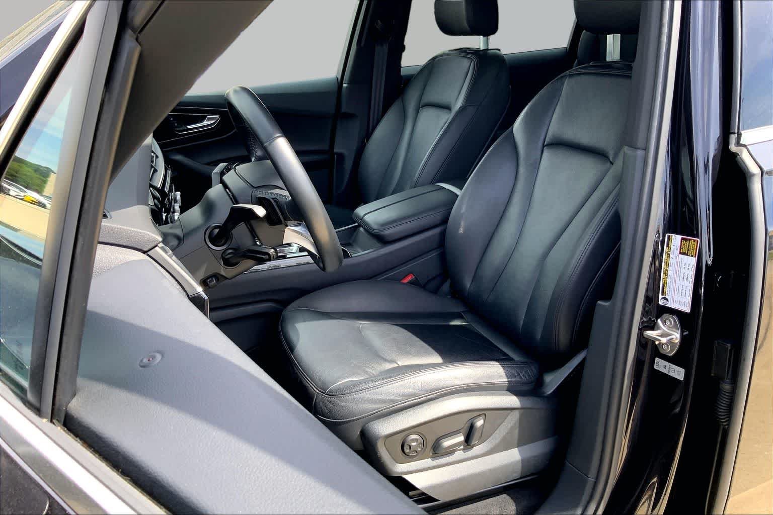 Used 2019 Orca Black Metallic Audi Premium Plus image 8