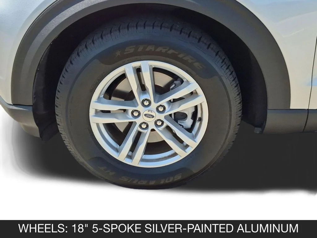 Used 2023 Silver Ford XLT image 11